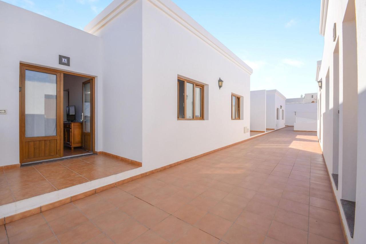 Apartamentos Flor Uno Caleta de Sebo Extérieur photo