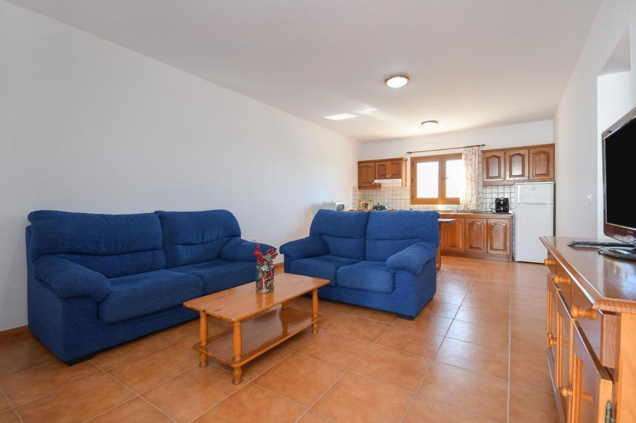 Apartamentos Flor Uno Caleta de Sebo Extérieur photo