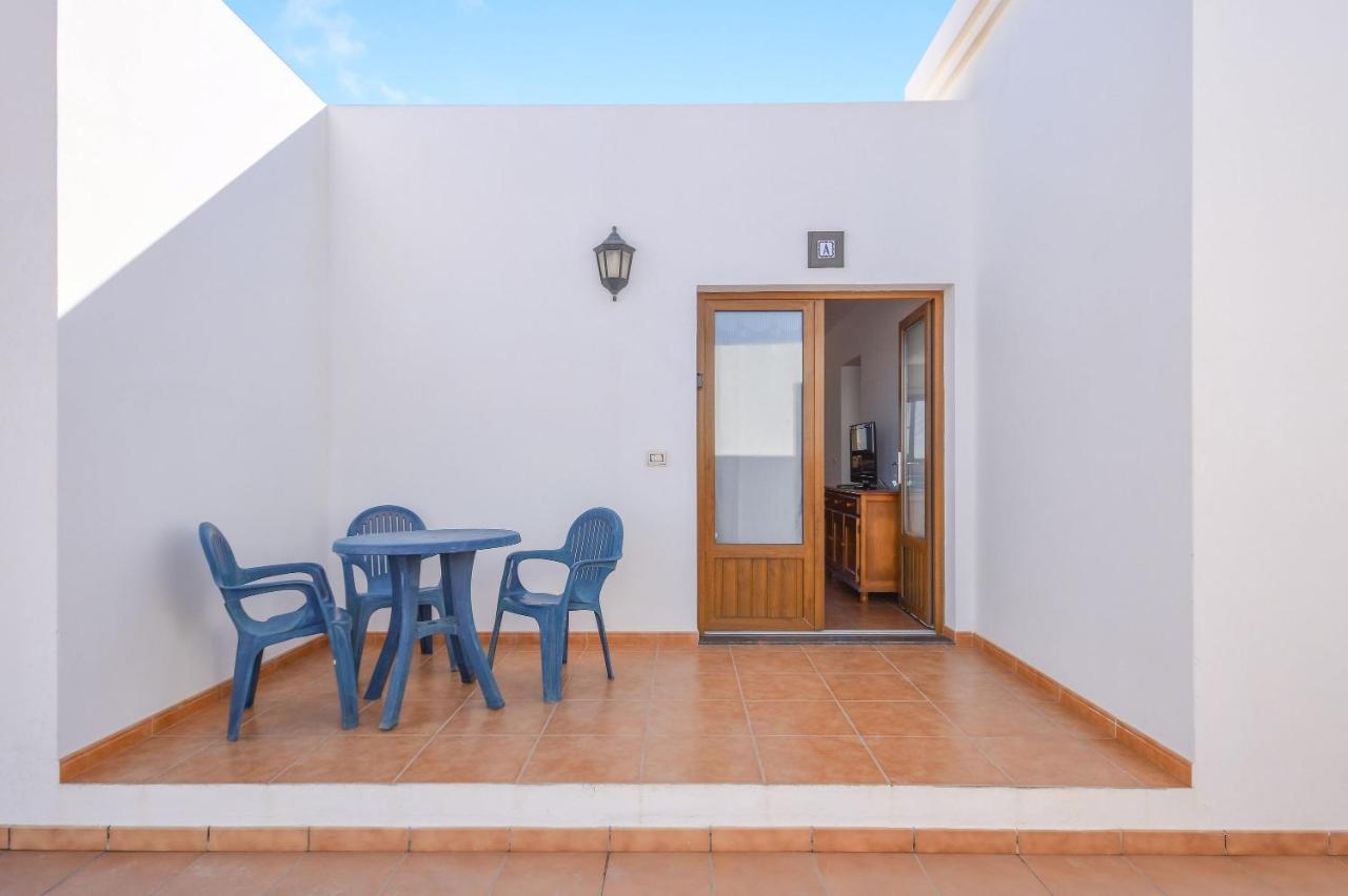Apartamentos Flor Uno Caleta de Sebo Extérieur photo